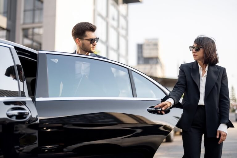chauffeur vs private hire