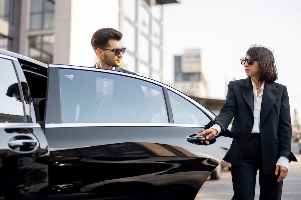 chauffeur vs private hire